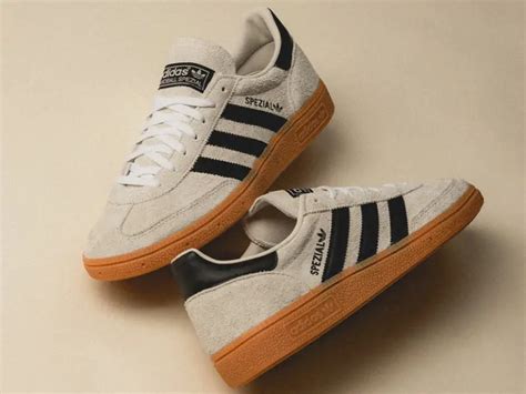 hoe vallen Adidas originals schoenen